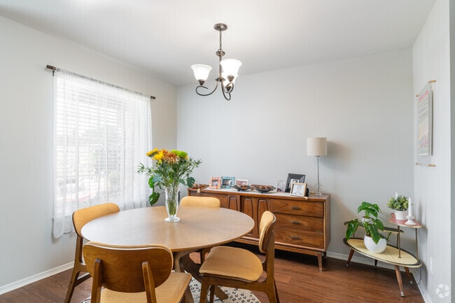 3 habitaciones, 2 baños, 130 m2, comedor - The Village at Cottonwood Springs