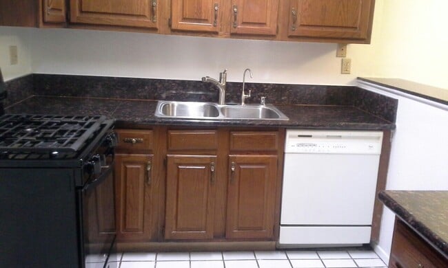 Photo - 132 S Adams St Unit 212