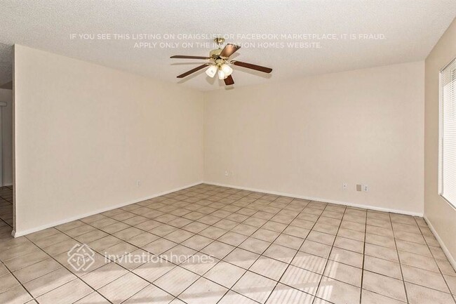 Photo - 6002 W Roanoke Ave