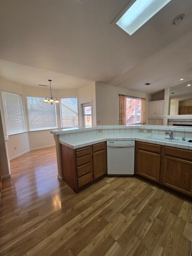 Photo - 1749 Bougainvillea Dr