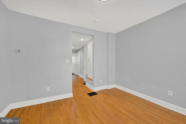 Building Photo - 1914 Eastern Ave Rental