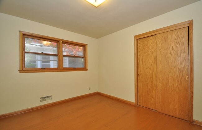 Photo - 3036 S Delaware Ave