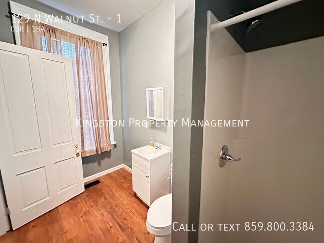 Photo - 129 N Walnut St Unidad 1