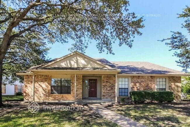 Building Photo - 421 Kingsbridge Dr