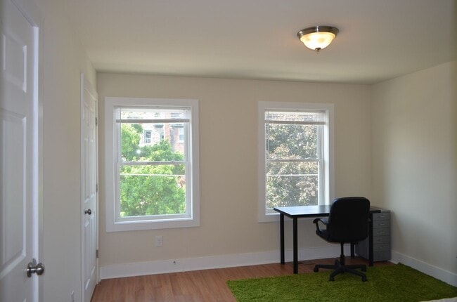 Photo - 4316 Wallace St Unit 2-F