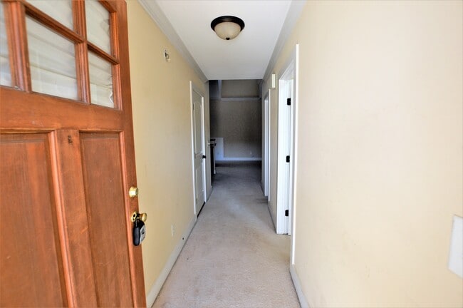 Photo - 2027 Rossburg Pl