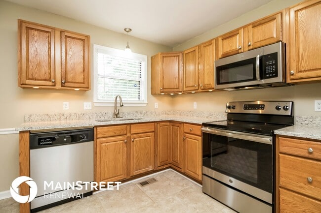 Photo - 101 Wortham Ct