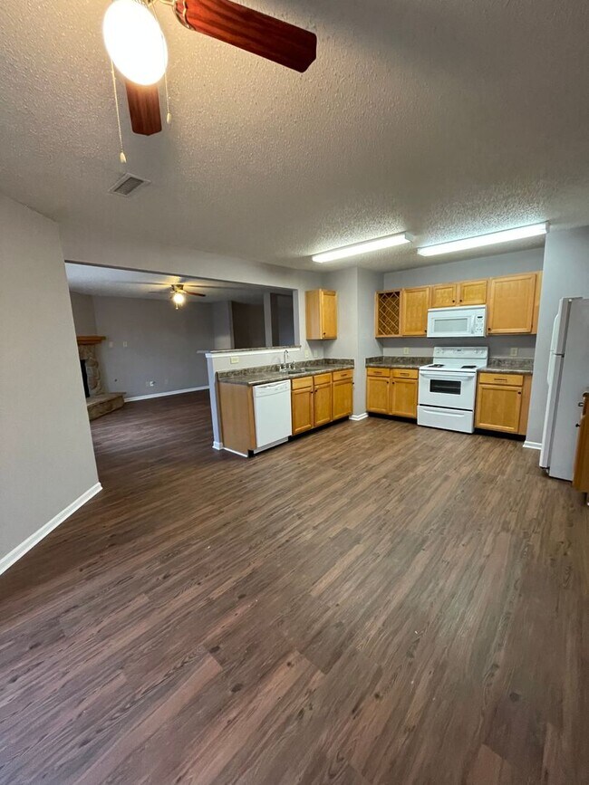 Photo - Franklin Twp - 3 BR 2 story