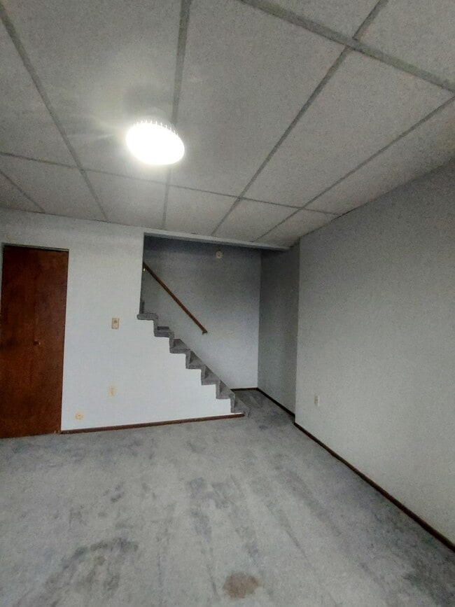 Photo - 1252 W Main St Unit 4