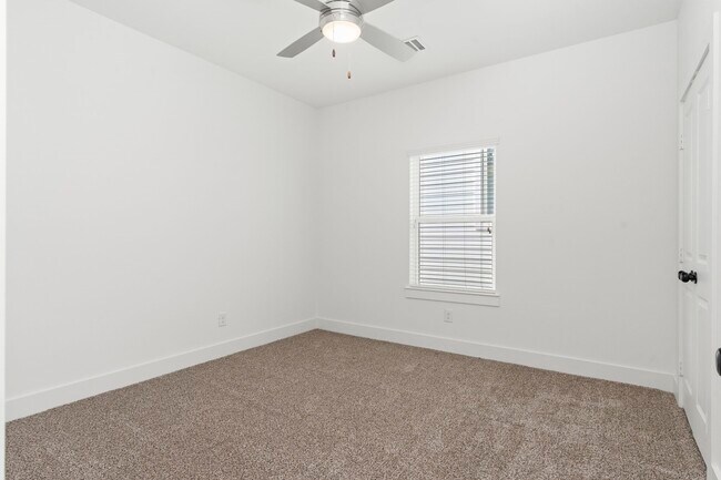 Photo - 1517 Egypt St