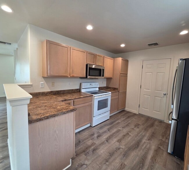 Photo - 3/2.5 home in Piilani Villages