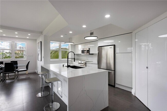 Photo - 19900 E Country Club Dr