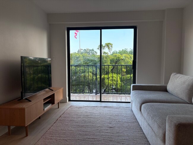 Photo - 777 SW 9th Ave Unit 314