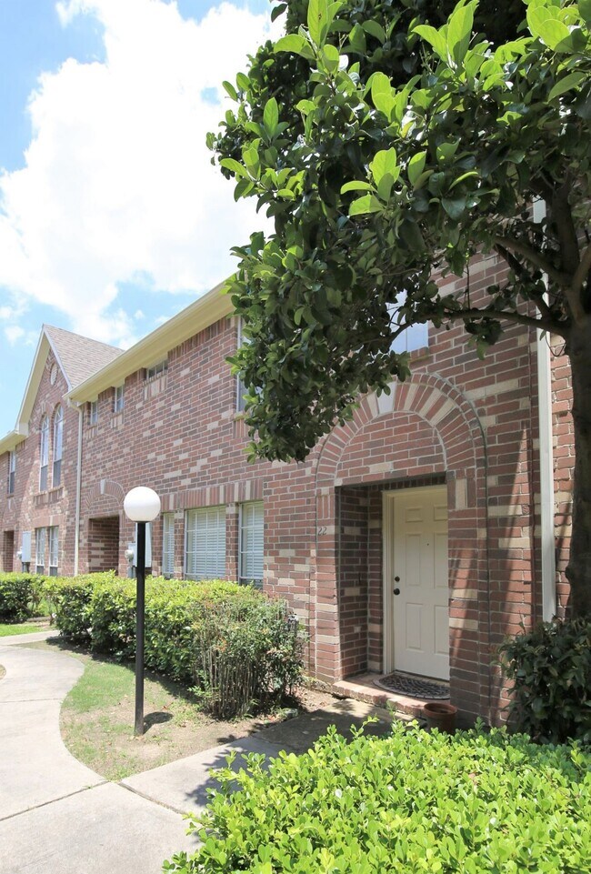 Building Photo - 11735 Alief Clodine Rd Unit 22