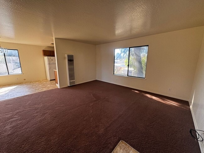 Photo - Charming 2 Bedroom 1 Bath Apartment Locate...