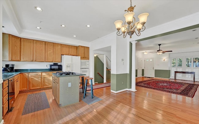 Photo - 9855 Sherwood Farm Rd