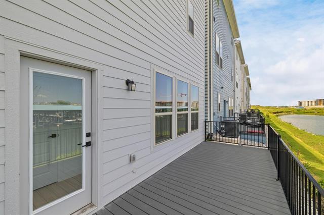 Photo - 9303 Easy St