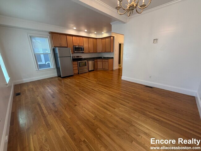 Photo - 157 M St Unidad 1