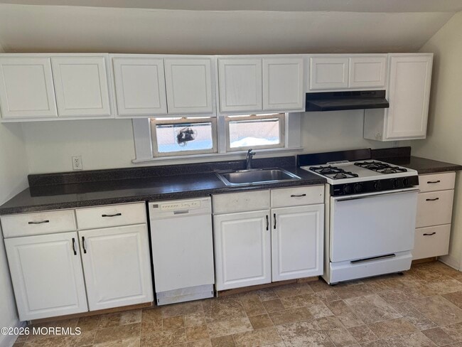 Photo - 79 Church St