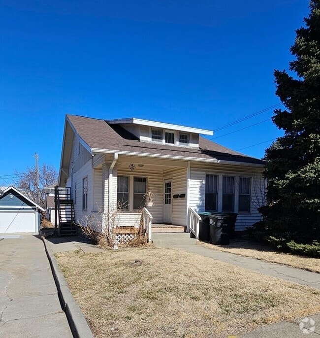 Building Photo - 4202 Barker Ave Unit 4202/01 Rental