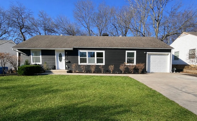 Building Photo - 7700 Norwood St