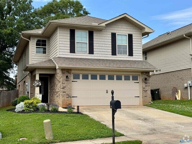 Building Photo - 200 Tybee Dr Rental