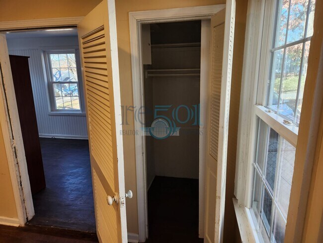 Photo - Great Family Home!  4BR 2 BA