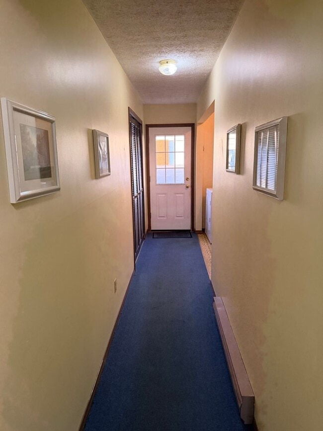 Photo - 806 Kentwood Dr Unit 3