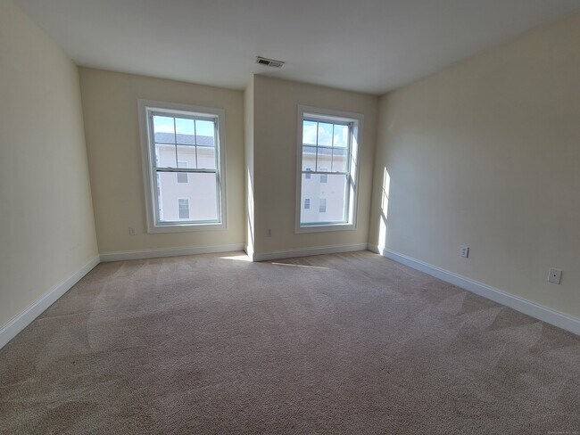 Photo - 85 Camp Ave Unit APT 2C