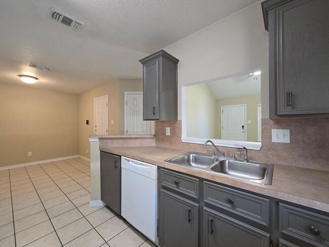 Photo - 3804 Littleleaf Ct Unit 3804 Littleleaf Court - A