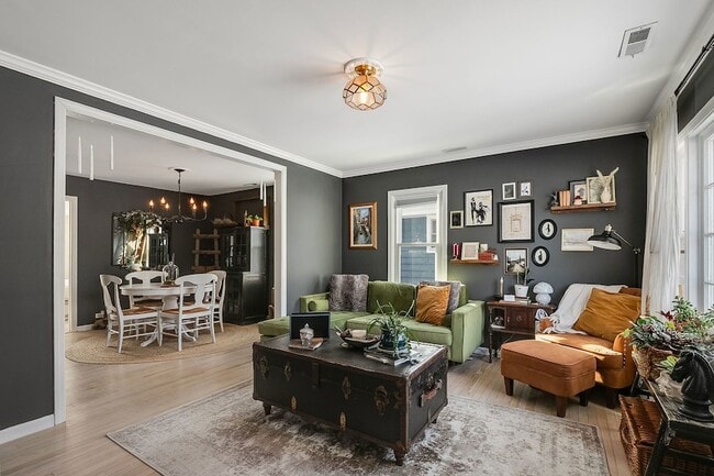 Photo - 18229 W Big Oaks Rd