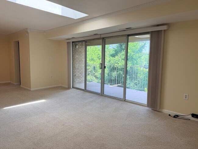 Photo - 2839 Kalmia Lee Ct Unit 301