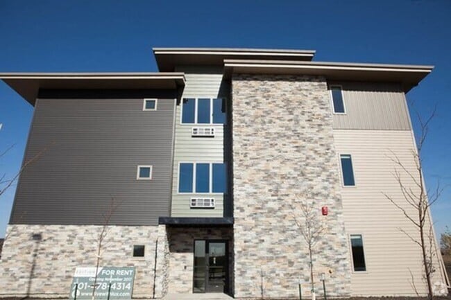 Building Photo - Edition- Spacious, Modern Kitchens in Pet-... Unit 207 Rental