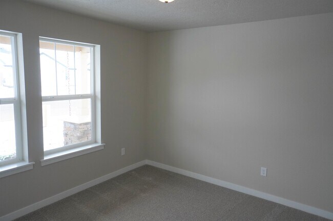 Photo - 3067 N Greengate Way