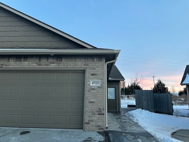 Photo - 4723 N Hillside Ct