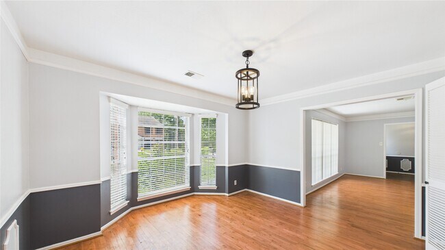 Photo - 1107 Verret Ln