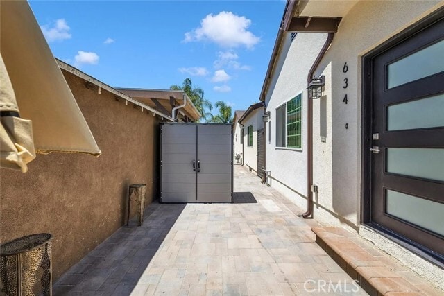 Photo - 634 E Valencia Ave