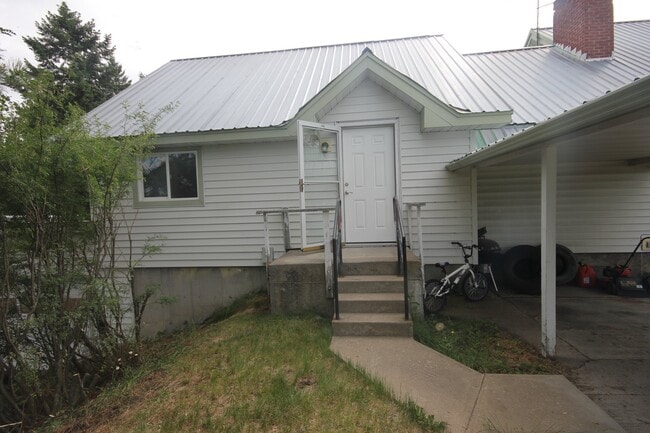 Photo - 1505 5th Ave W Unidad 1