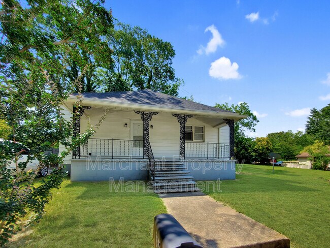 355 Farley Street - 355 Farley Street