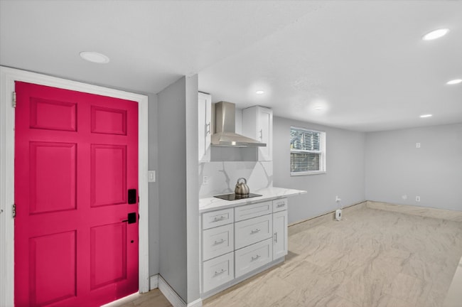 Building Photo - 917 Mack Ave