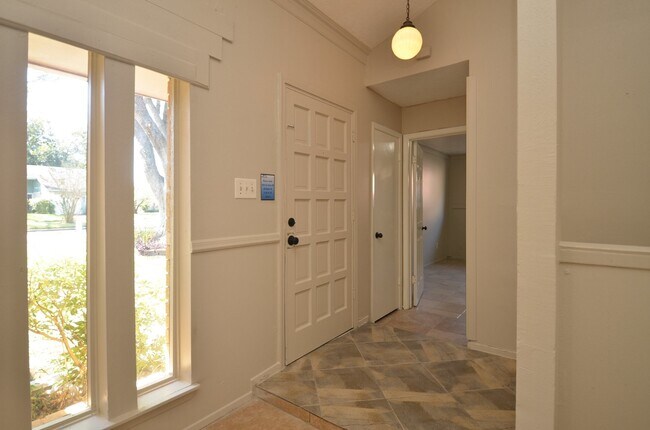 Photo - 522 Whippoorwill Dr