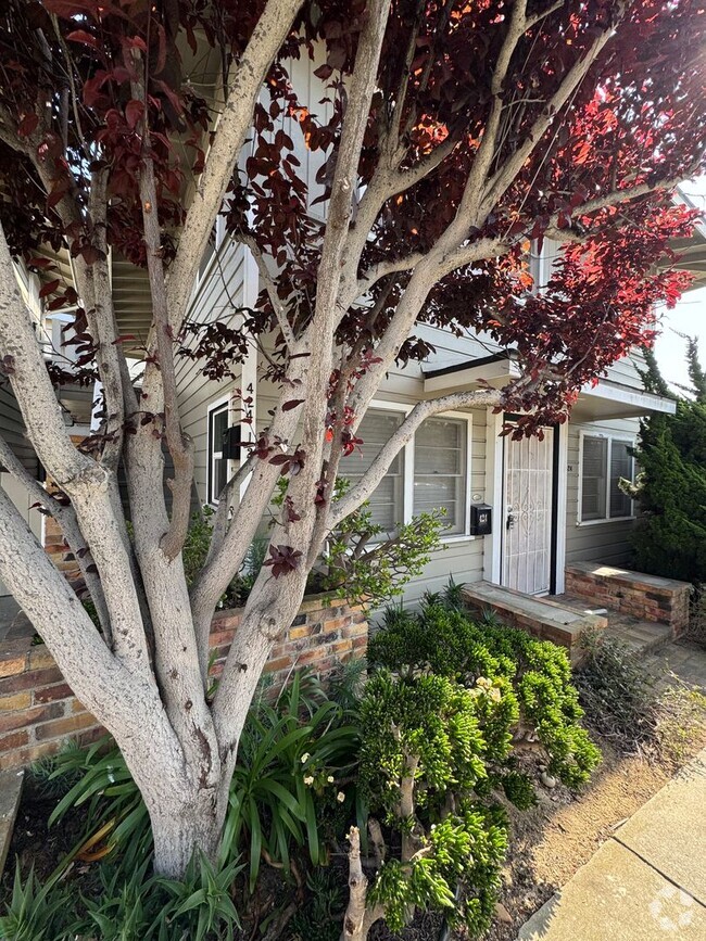 Building Photo - Charming studio apartment in the heart of ... Unit 422