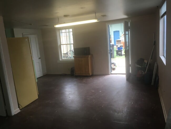 Photo - 151 W 4th Ave Unit 7