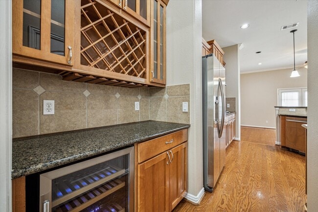 Photo - 5629 Dolores St Unidad B