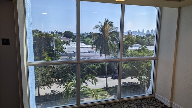 Photo - 6039 Collins Ave Unit 7