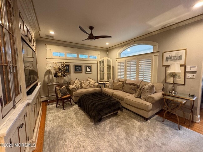 Photo - 162 Bridge Ave