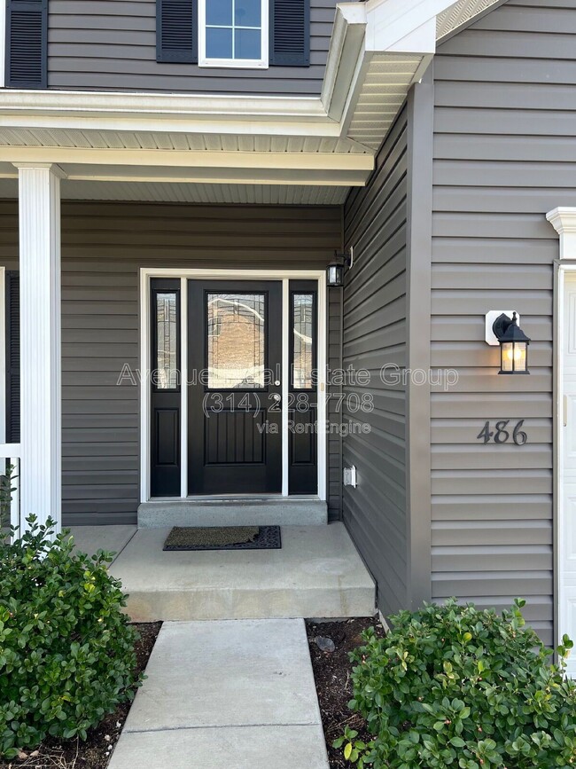 Photo - 486 Timber Valley Trail