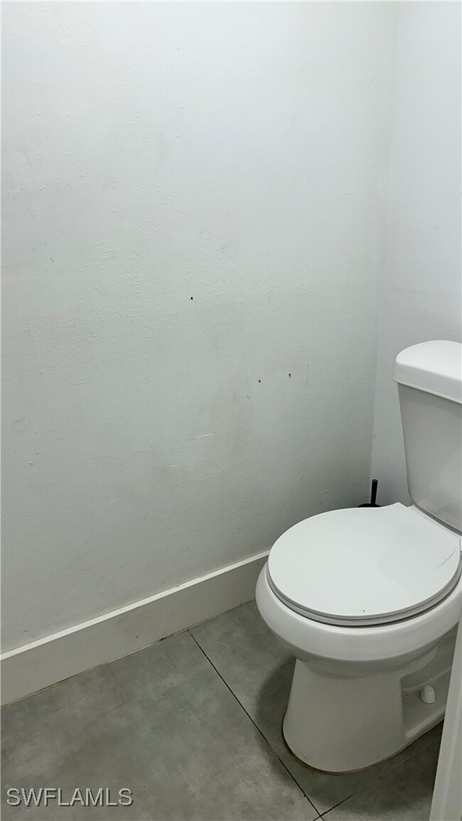 Building Photo - 17989 San Juan Ct SE Unit 1