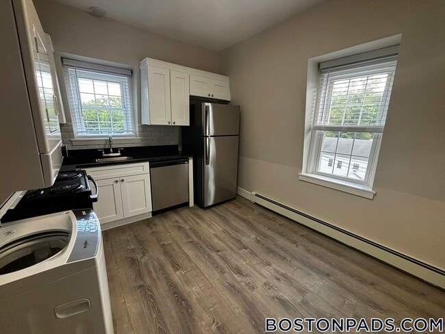 Photo - 227 West St Unit 3