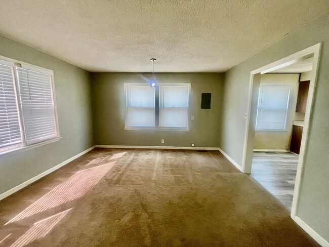 Photo - 1710 South Ave